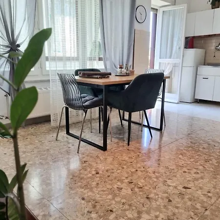 Apartment Ultimo Piano Con Parcheggio *