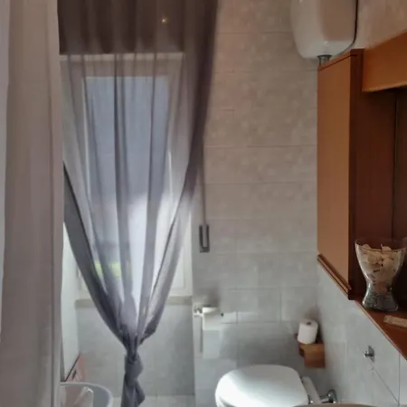 Ultimo Piano Con Parcheggio * Τεργέστη