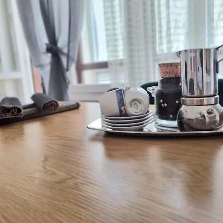 Ultimo Piano Con Parcheggio Διαμέρισμα Τεργέστη